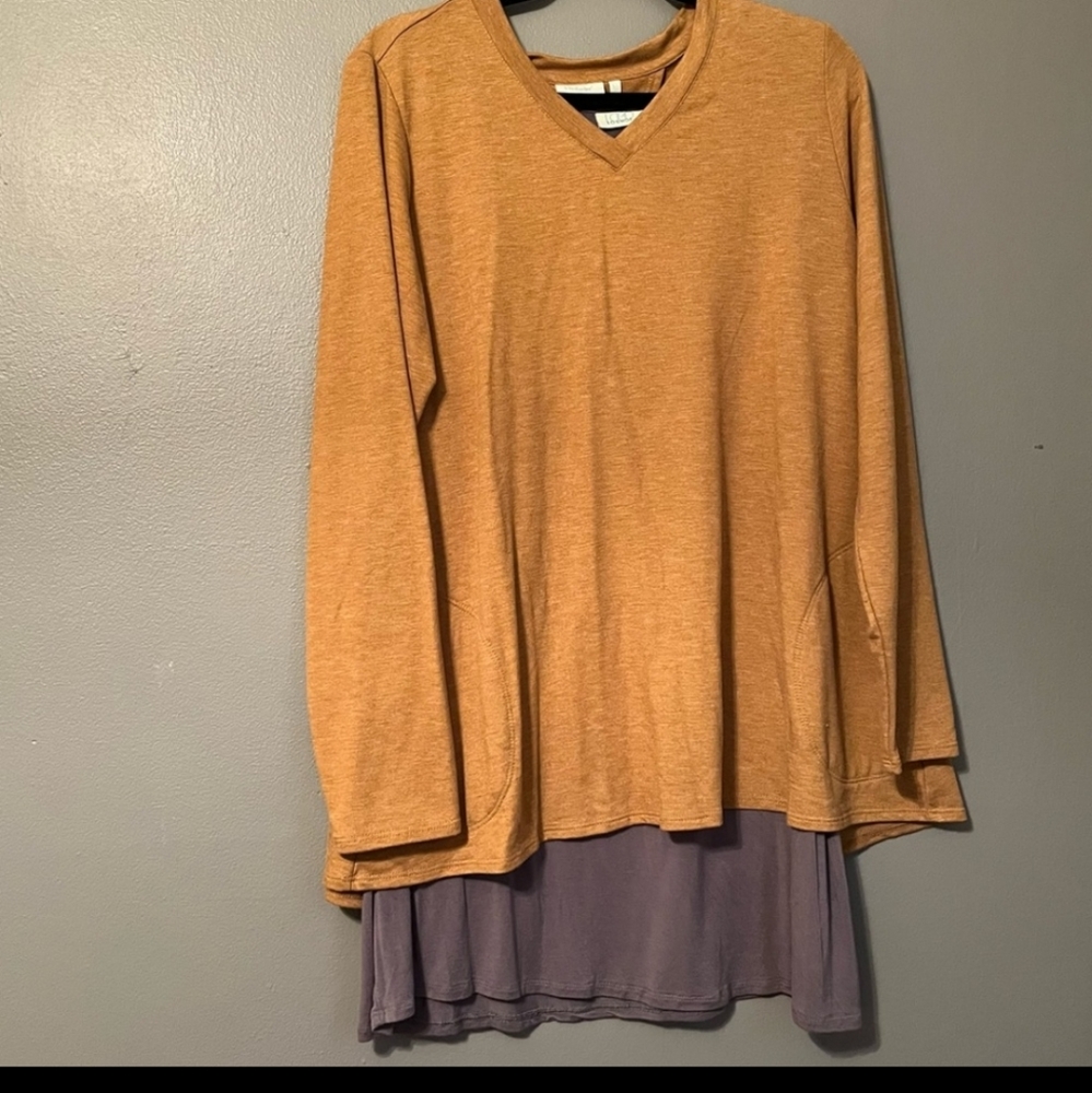 25. EUC Logo Lounge Sz Large Double Layer Open Back Blouse!